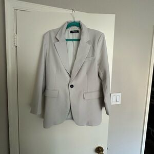 CAARA Casual Light Gray Women's Blazer - Single Button